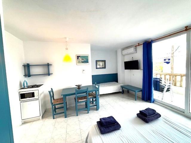Apartamentos Can Marsalet Puerto Colom Kültér fotó