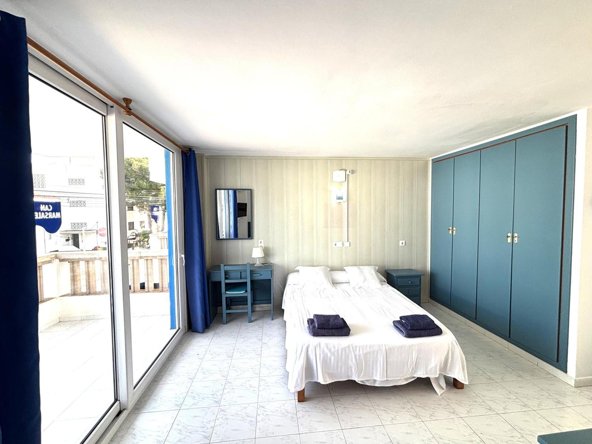 Apartamentos Can Marsalet Puerto Colom Kültér fotó
